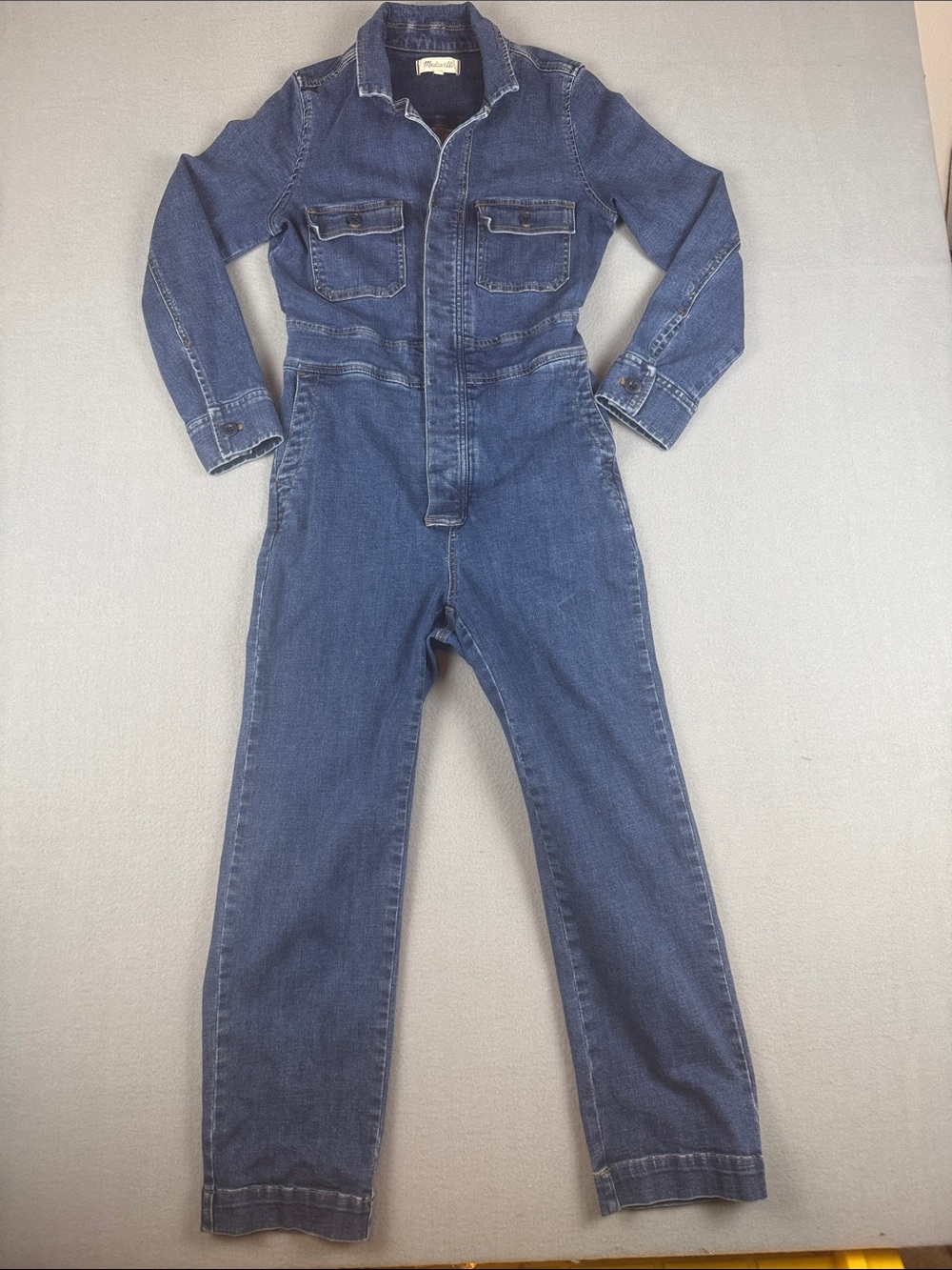 Madewell Straight Denim Coveralls Jumpsuit in Blue
Size: 2